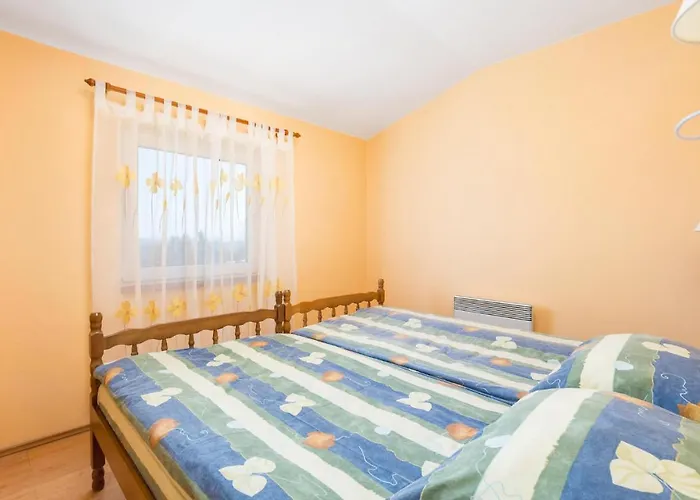 5 Bedroom Gorgeous In بيت للعطل *