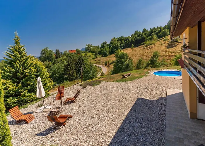 5 Bedroom Gorgeous In