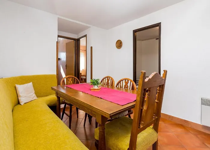 Prázdninový dům 5 Bedroom Gorgeous In *