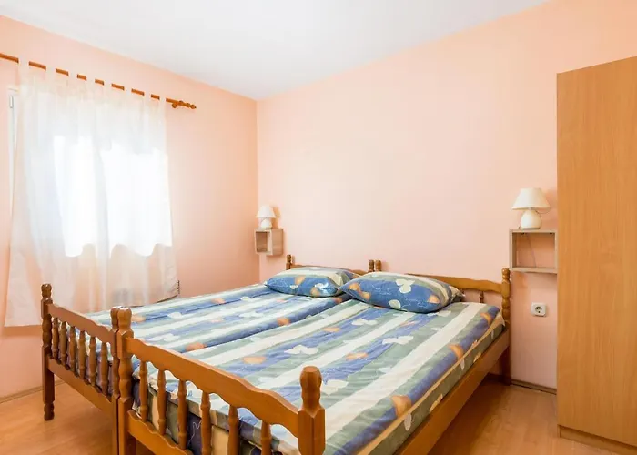 5 Bedroom Gorgeous In * Vrbovsko